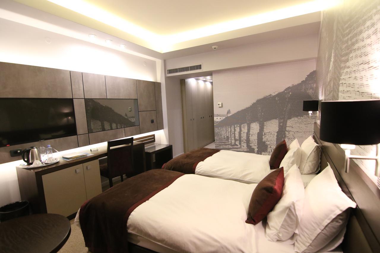 Queen'S Hotel - Zebra Centre สโกเปีย ห้อง รูปภาพ