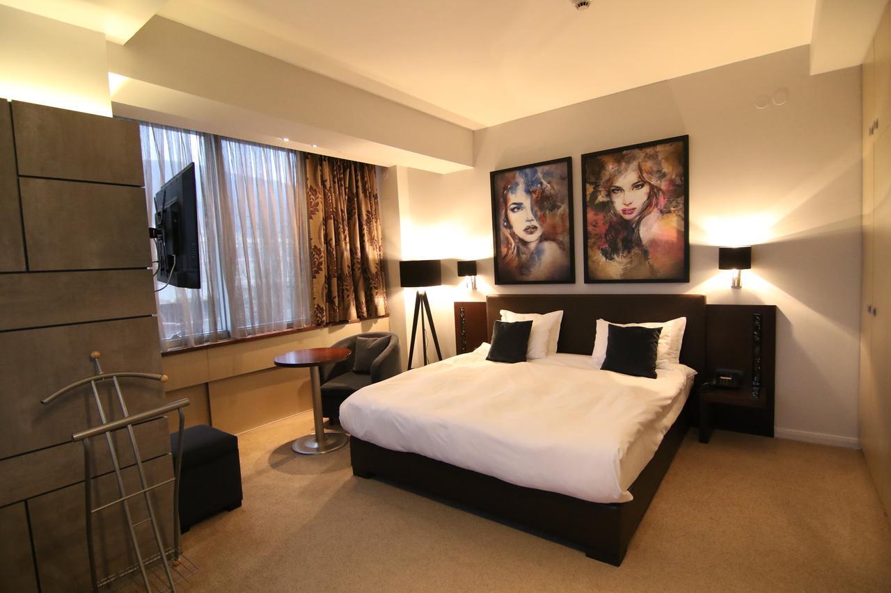 Queen'S Hotel - Zebra Centre สโกเปีย ห้อง รูปภาพ